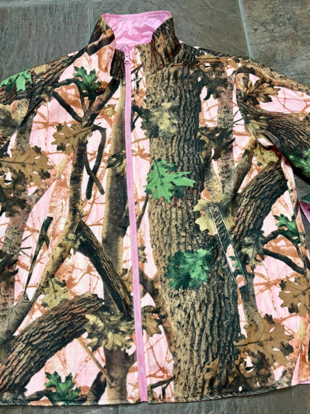 ~~Energy Zone Women's White/Pink Camo Hoodie Mossy Oak Size L..VGUC!!!